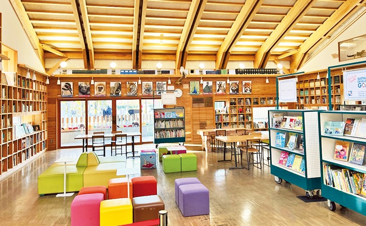 図書館カフェ