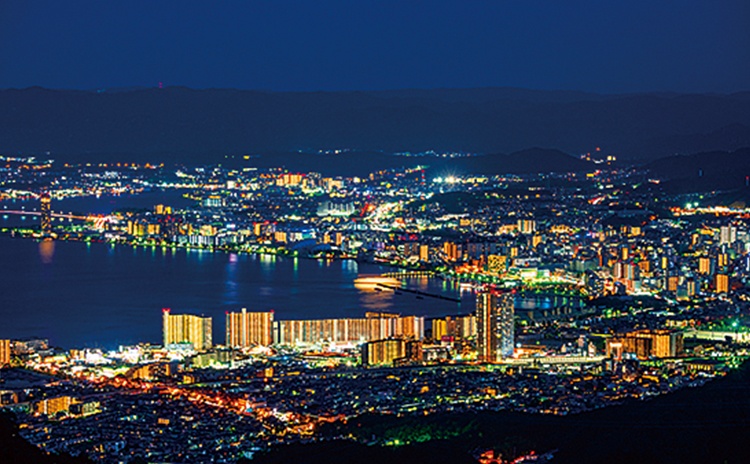比叡山頂から望む大津市街地の夜景